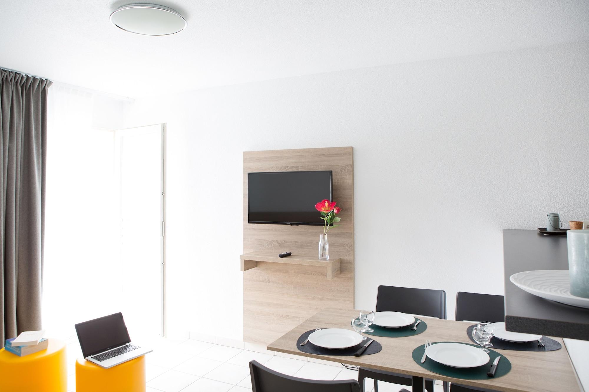 Comfort Aparthotel Divonne La Versoix Exteriör bild