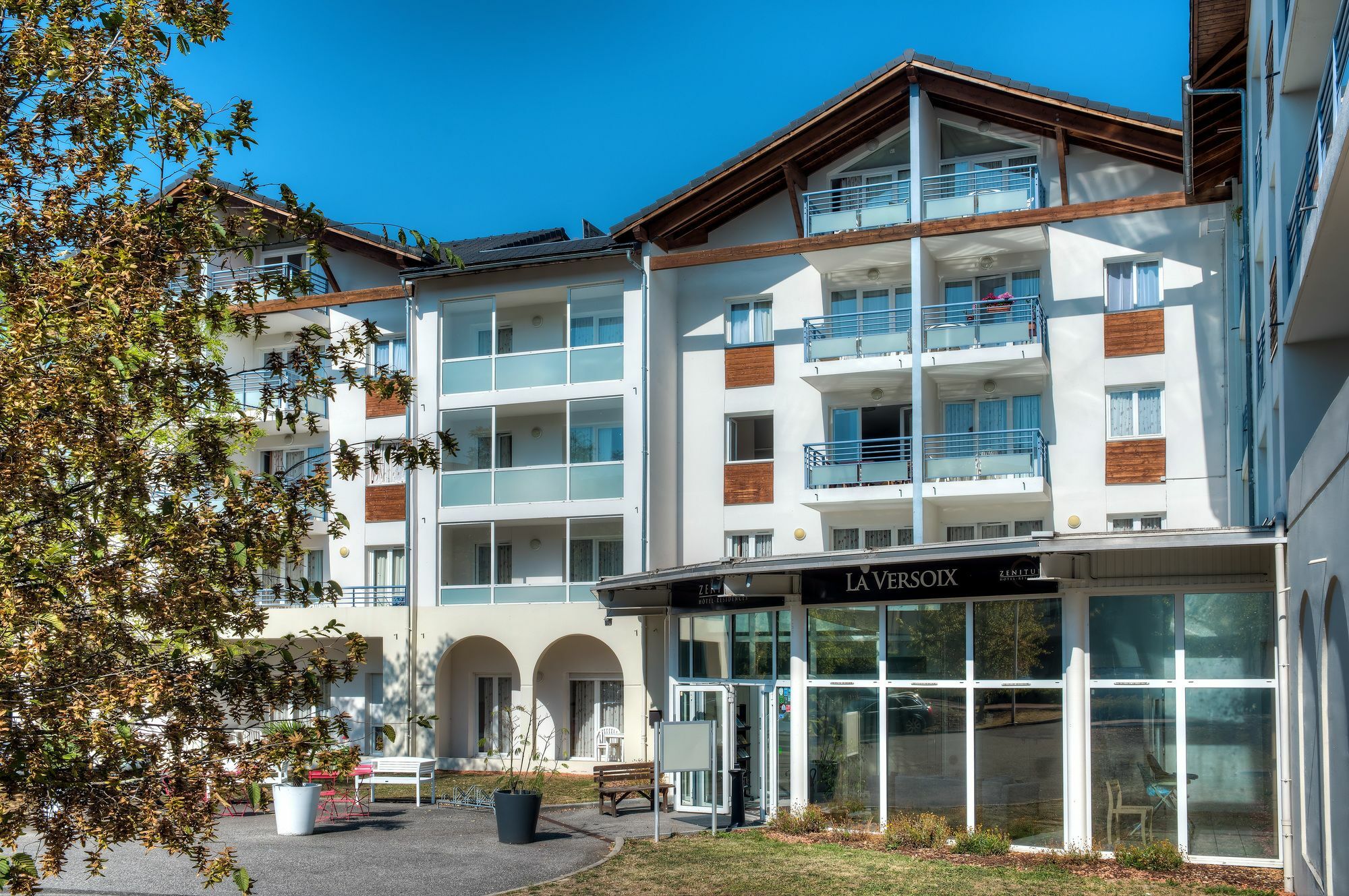 Comfort Aparthotel Divonne La Versoix Exteriör bild